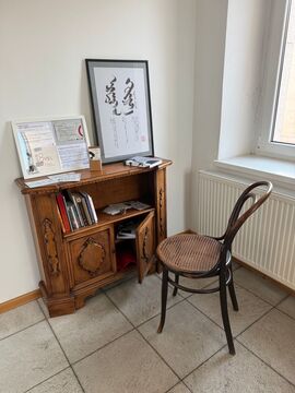 Knjiga, ki te najde; Vir: Občina Sežana