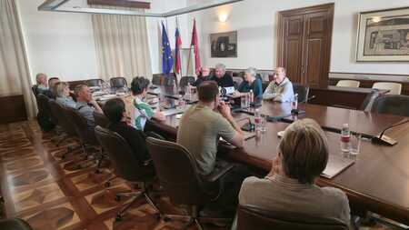 Sprejem gostov iz Valpolicelle; Vir: Občina Sežana