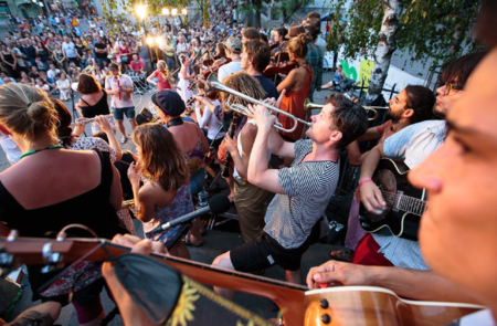 Koncert ETNO HIST(e)RIA FLOATING ORCHESTRA, Vir: Plavajoči grad