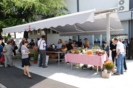 trznica010609DSC_0227_5