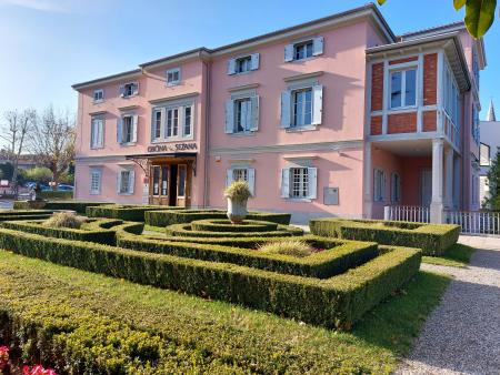 Vila Mirasasso, arhiv Občinska uprava Občine Sežana