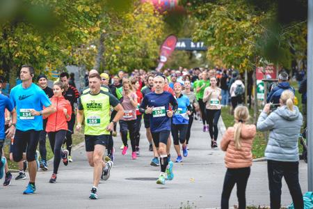 Tekači, Foto: Tadej Štolfa
