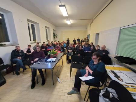 Delavnica "Kakšne občine si želimo?" v Štjaku; Vir: Arhiv Občine Sežana