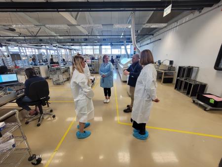 Srečanje v ATech elektronika; Vir: Arhiv Občine Sežana