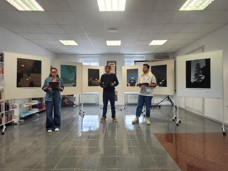 Odprtje razstave Izpostavljenost onkraj časa; Vir: Arhiv Občine Sežana