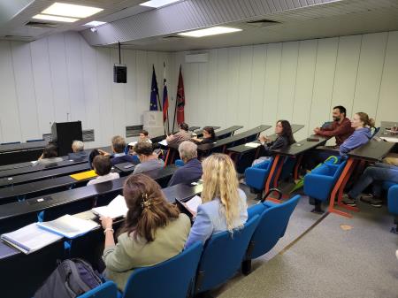 Javna razprava na temo krajinske zasnove Krasa; Vir: Občina Sežana