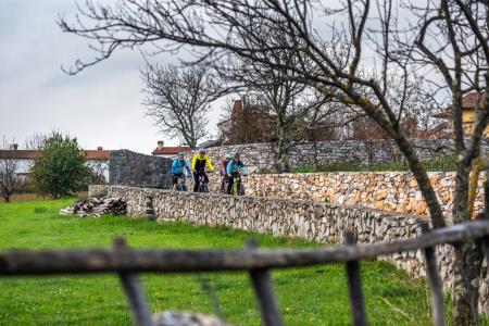 Regijska kolesarska povezava na Krasu; Foto: Alen Franetič - Berg8-media