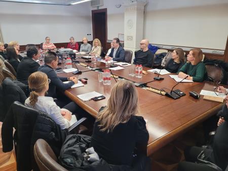 Sestanek glede objekta Doma na Krasu; Vir: Občina Sežana