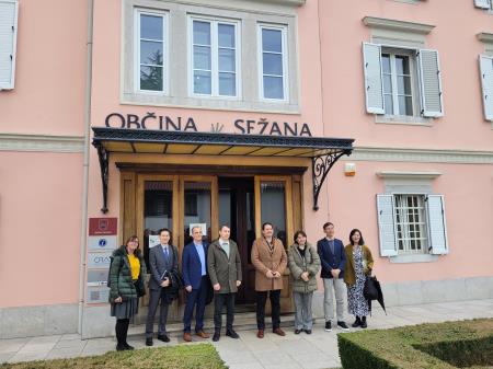 Obisk japonske veleposlanice; Vir: Občina Sežana 