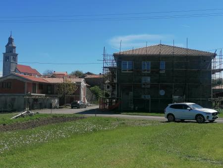 Sanacija fasade na objektu na Štjaku, Vir: Arhiv Občine Sežana