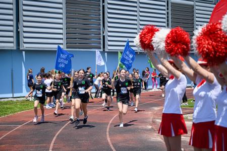 Sprejem olimpijske bakle v Sežani; Vir: Gibam KRASno