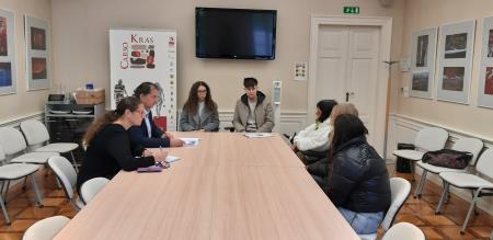 Sestanek z županom; Vir: ŠC Srečka Kosovela Sežana