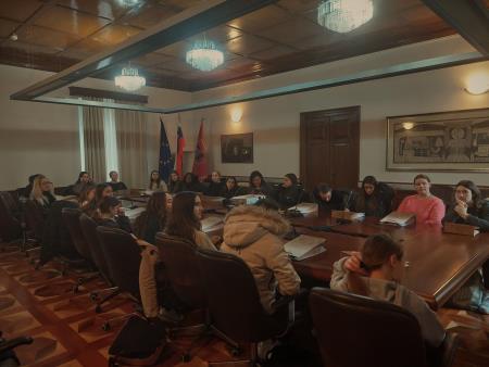 Sprejem za udeležence mednarodne izmenjave; Vir: Občina Sežana