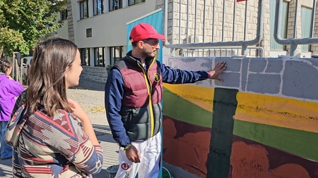 Grafit “Simetrije Krasa, Avtor: KIS (Kmetijski inštitut Slovenije)