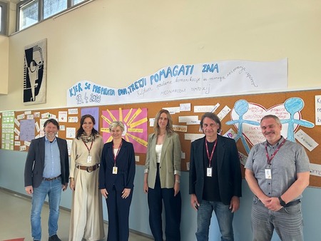 Mednarodni simpozij v OŠ Sežana; Vir: OŠ Sežana