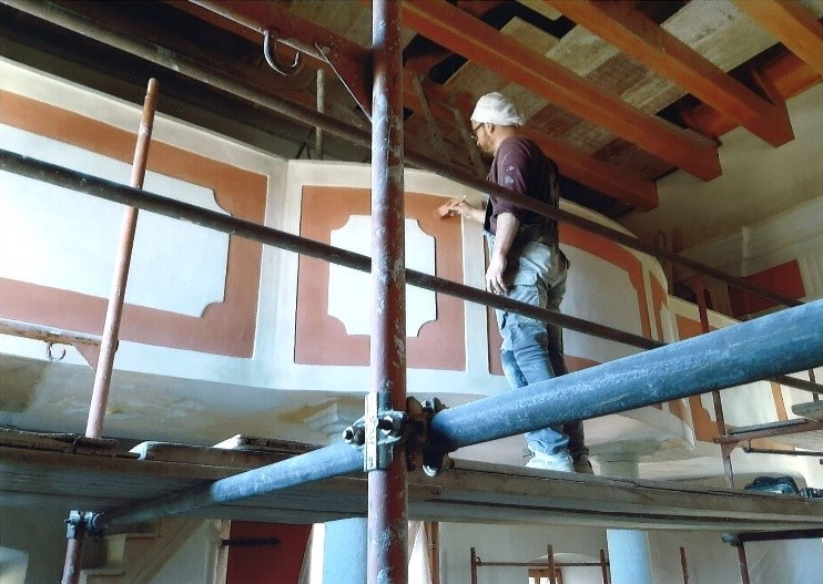 Pleskanje v cerkvi Marijinega vnebovzetja na Guri